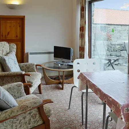 Maddy Cart House Commondale